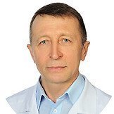 Врач Скляров Владимир Фёдорович